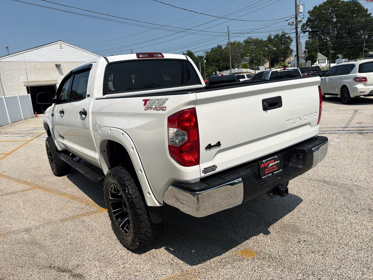 Toyota Tundra SR5 5.7L V8 FFV CrewMax 4WD 2019