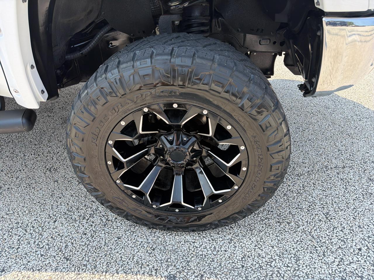Toyota Tundra SR5 5.7L V8 FFV CrewMax 4WD 2019
