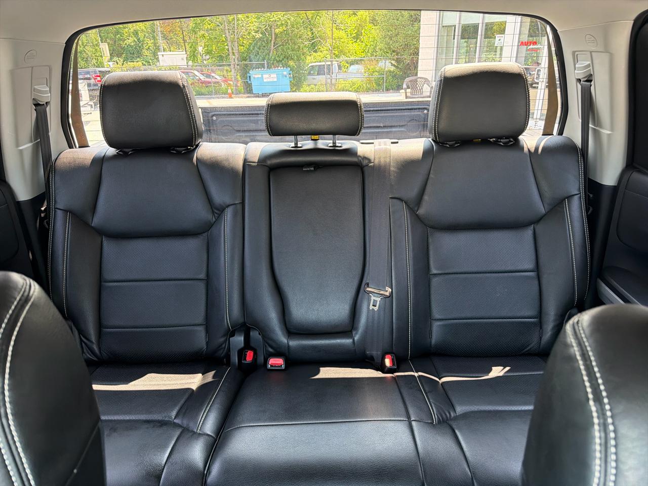 Toyota Tundra SR5 5.7L V8 FFV CrewMax 4WD 2019