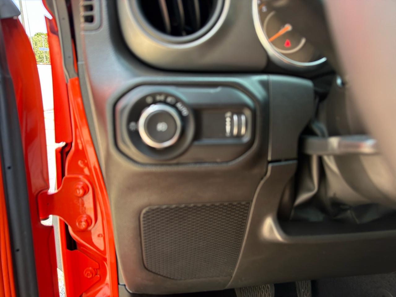 Jeep Wrangler High Tide 4 Door 4x4 2023