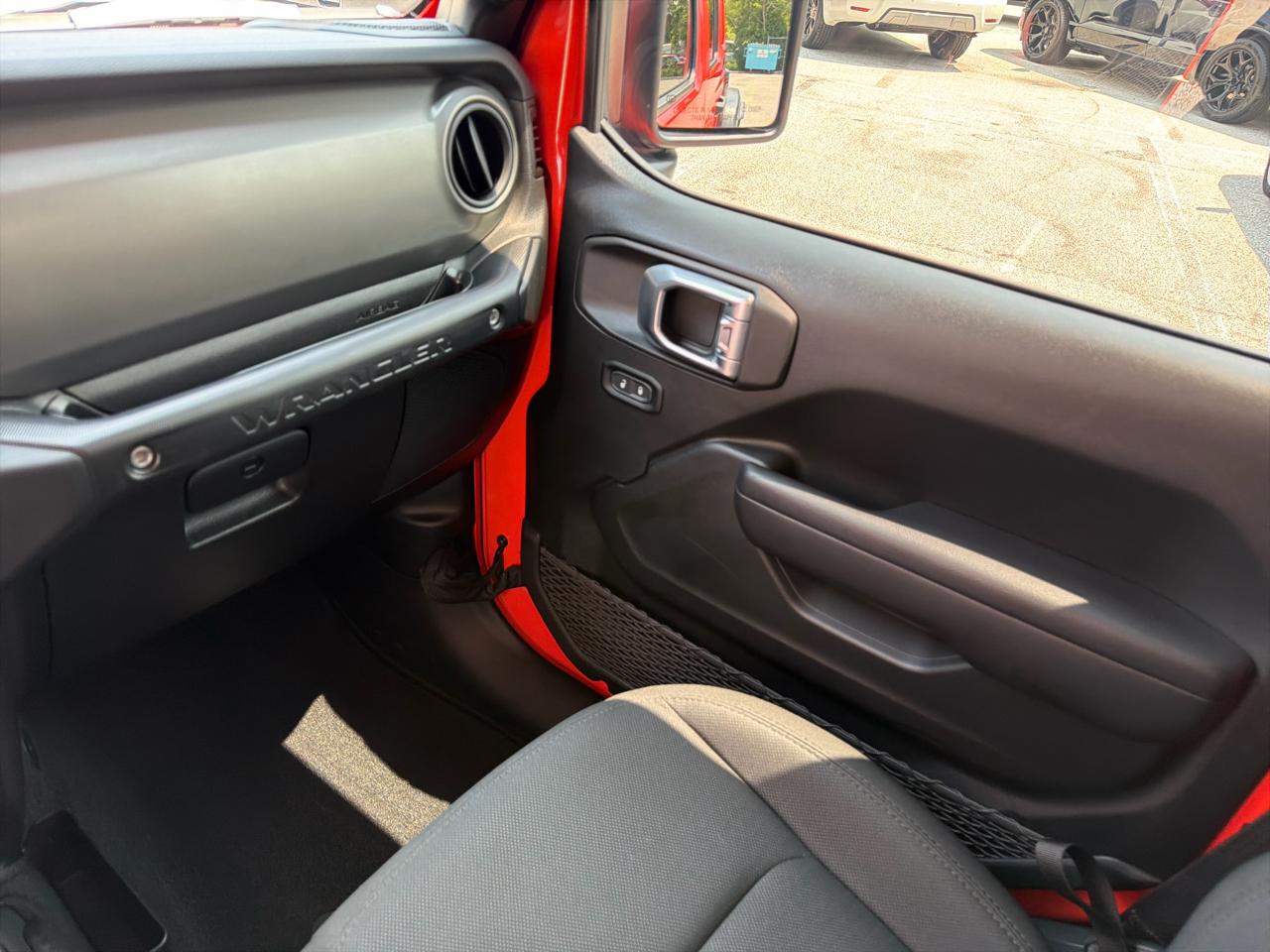 Jeep Wrangler High Tide 4 Door 4x4 2023