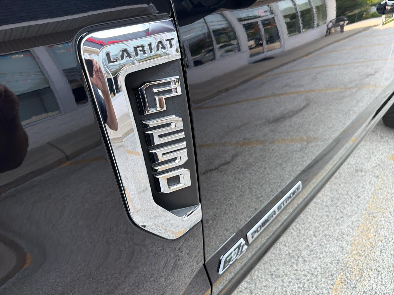 Ford F-250 SD Lariat Crew Cab 4WD 2020