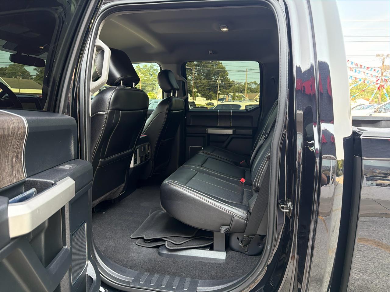 Ford F-250 SD Lariat Crew Cab 4WD 2020