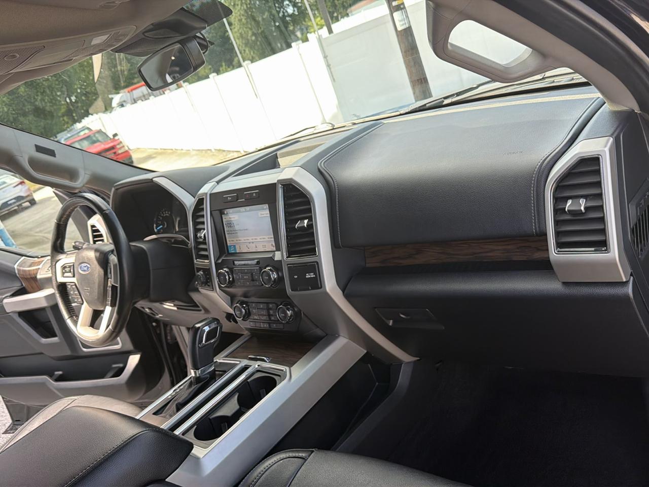 Ford F-150 Lariat SuperCrew 6.5-ft. Bed 4WD 2019