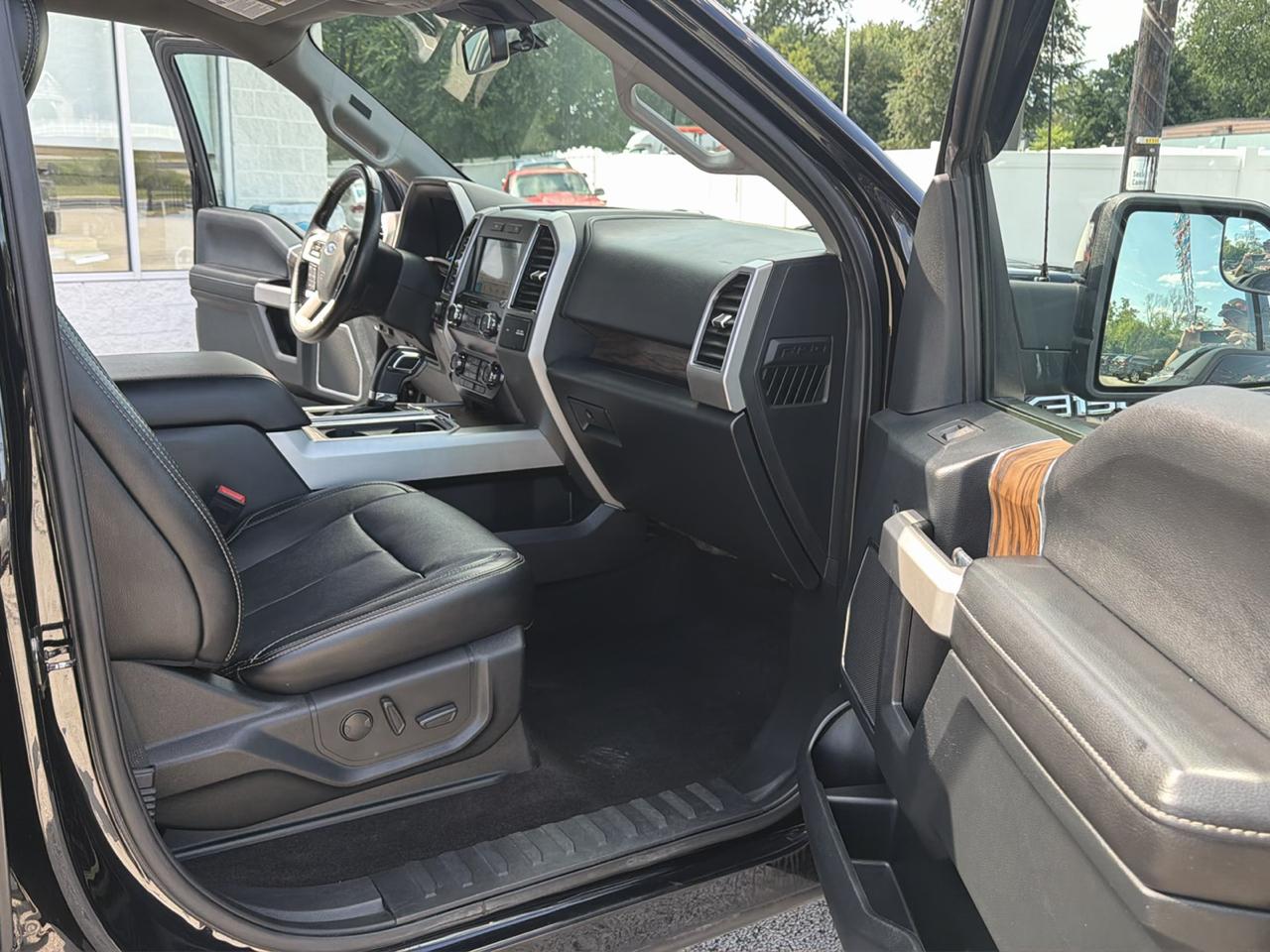 Ford F-150 Lariat SuperCrew 6.5-ft. Bed 4WD 2019