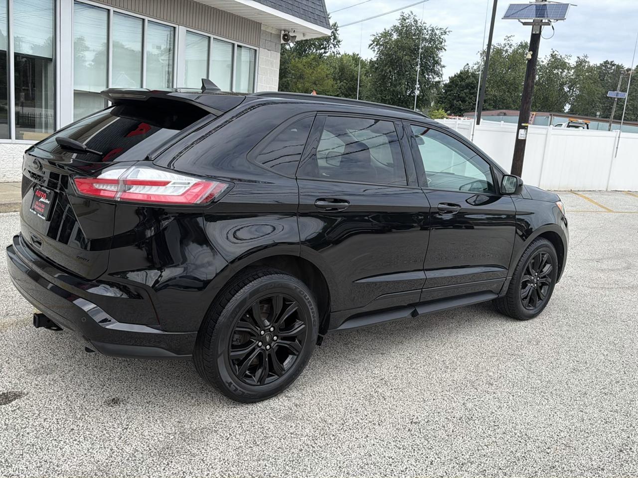 Ford Edge SE AWD 2022