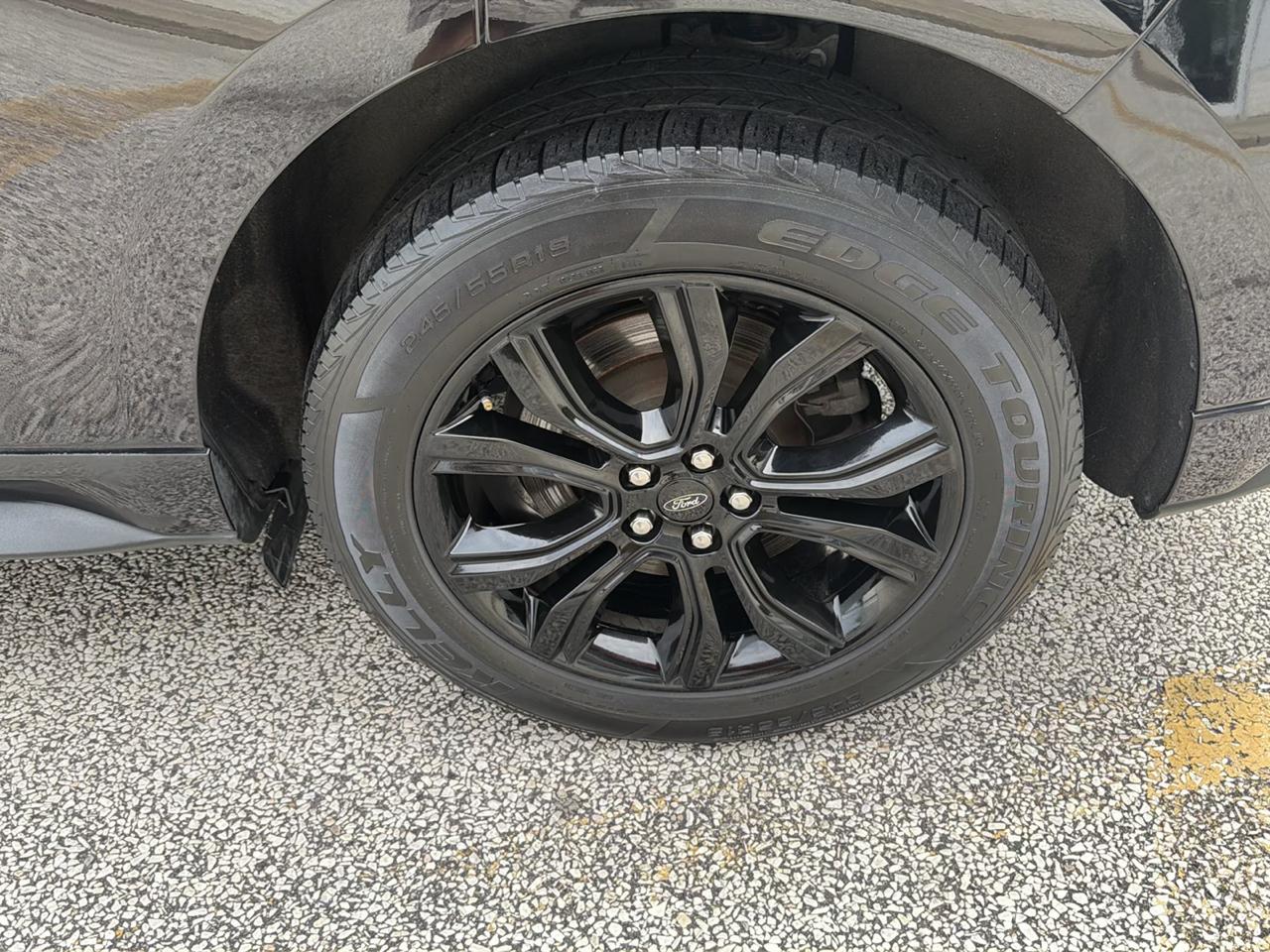 Ford Edge SE AWD 2022