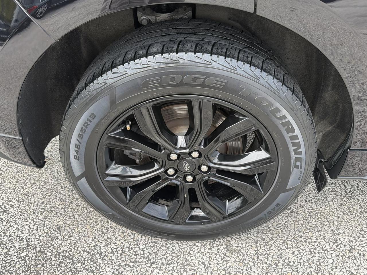 Ford Edge SE AWD 2022