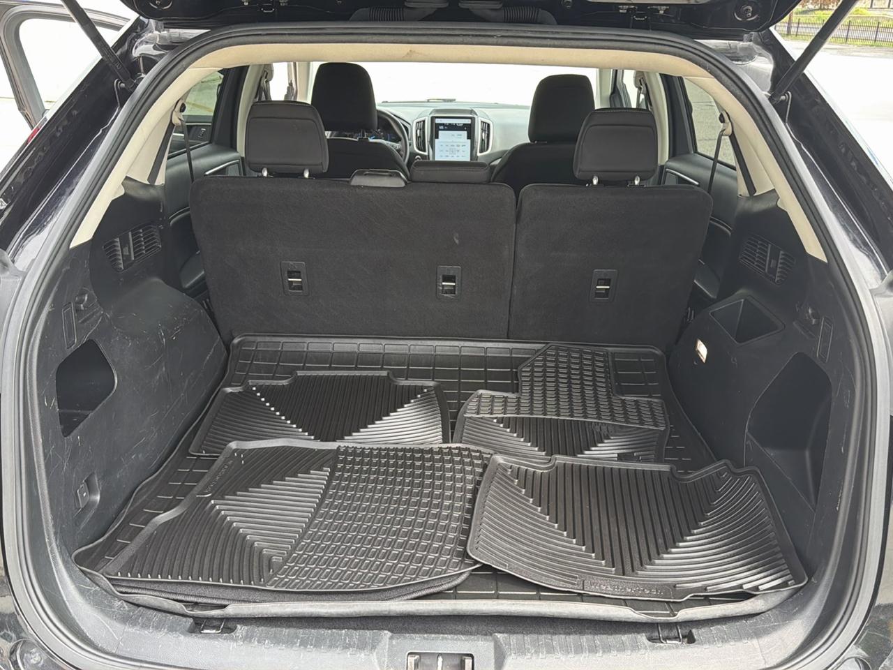 Ford Edge SE AWD 2022