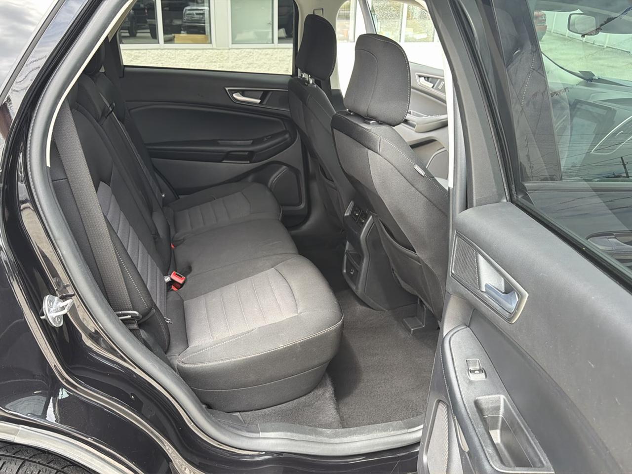 Ford Edge SE AWD 2022