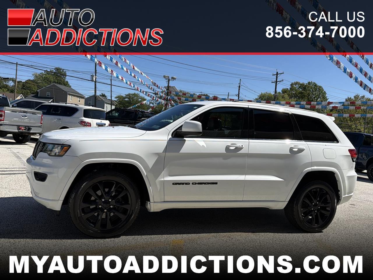 Jeep Grand Cherokee Laredo 4WD 2017