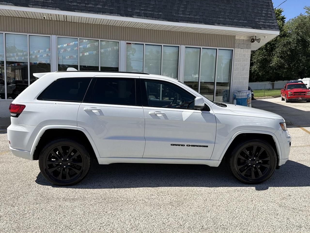 Jeep Grand Cherokee Laredo 4WD 2017