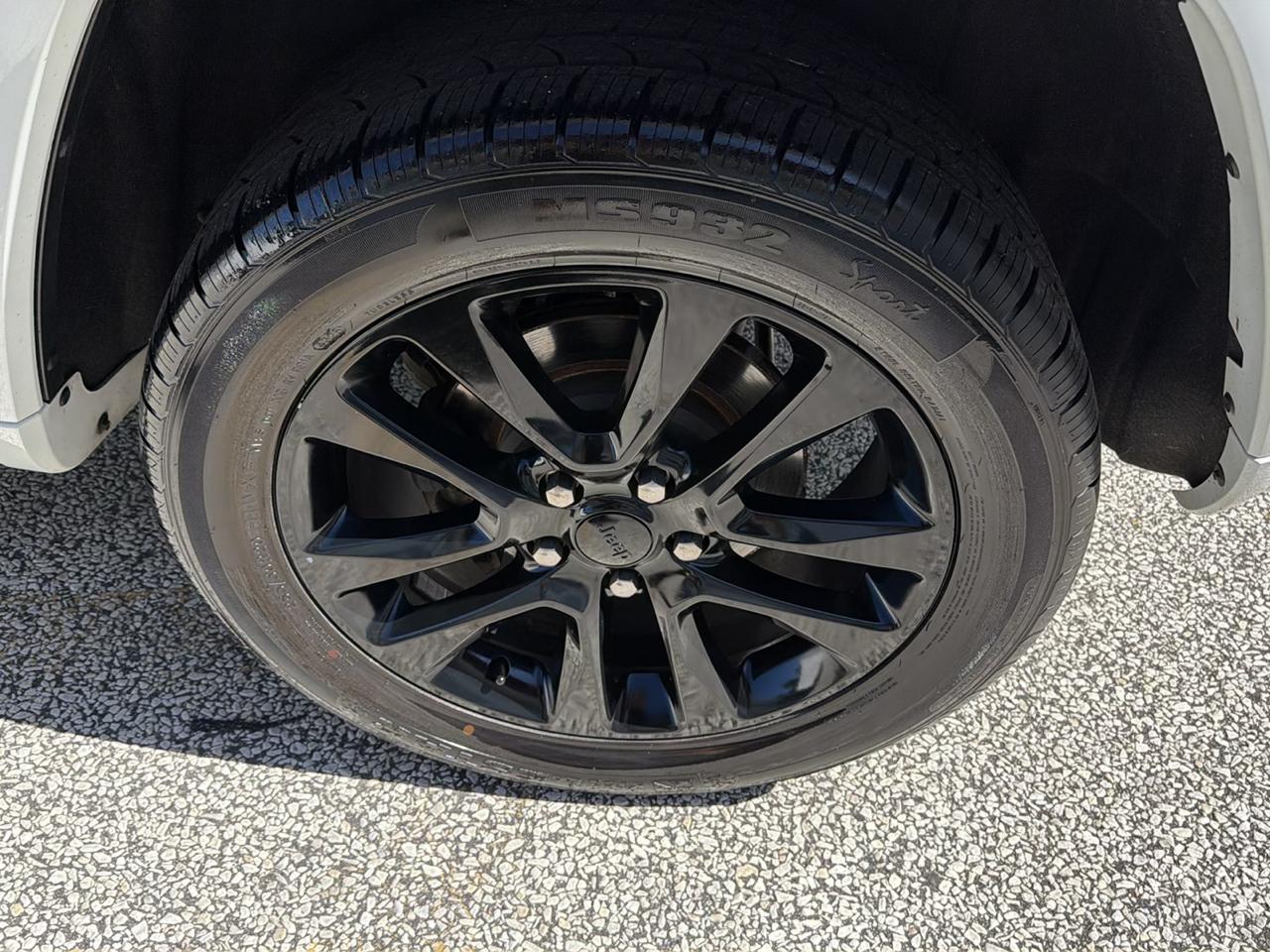 Jeep Grand Cherokee Laredo 4WD 2017