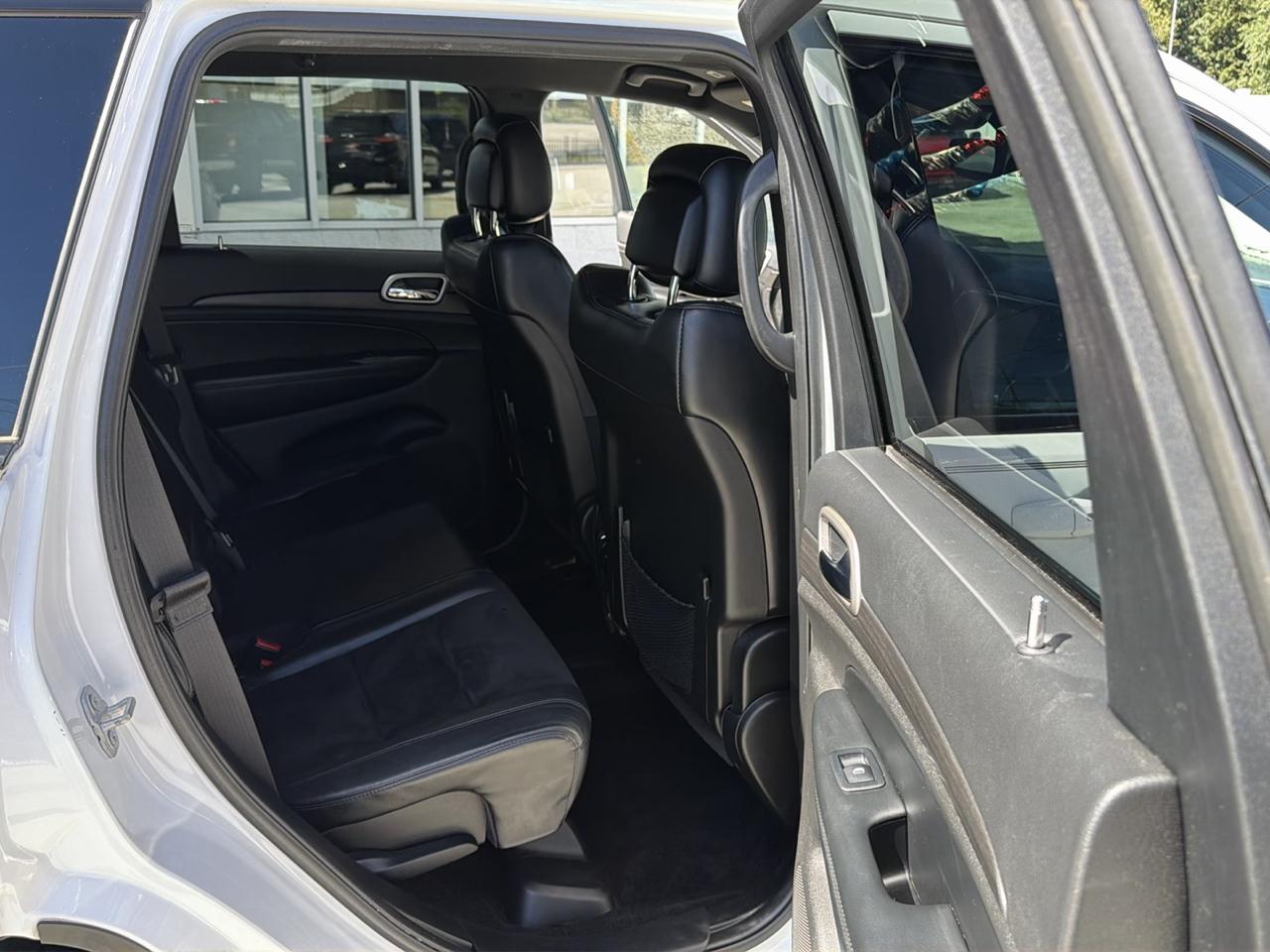 Jeep Grand Cherokee Laredo 4WD 2017