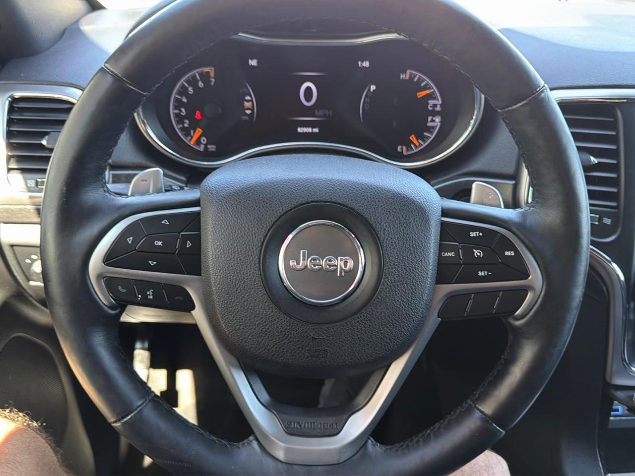 Jeep Grand Cherokee Laredo 4WD 2017