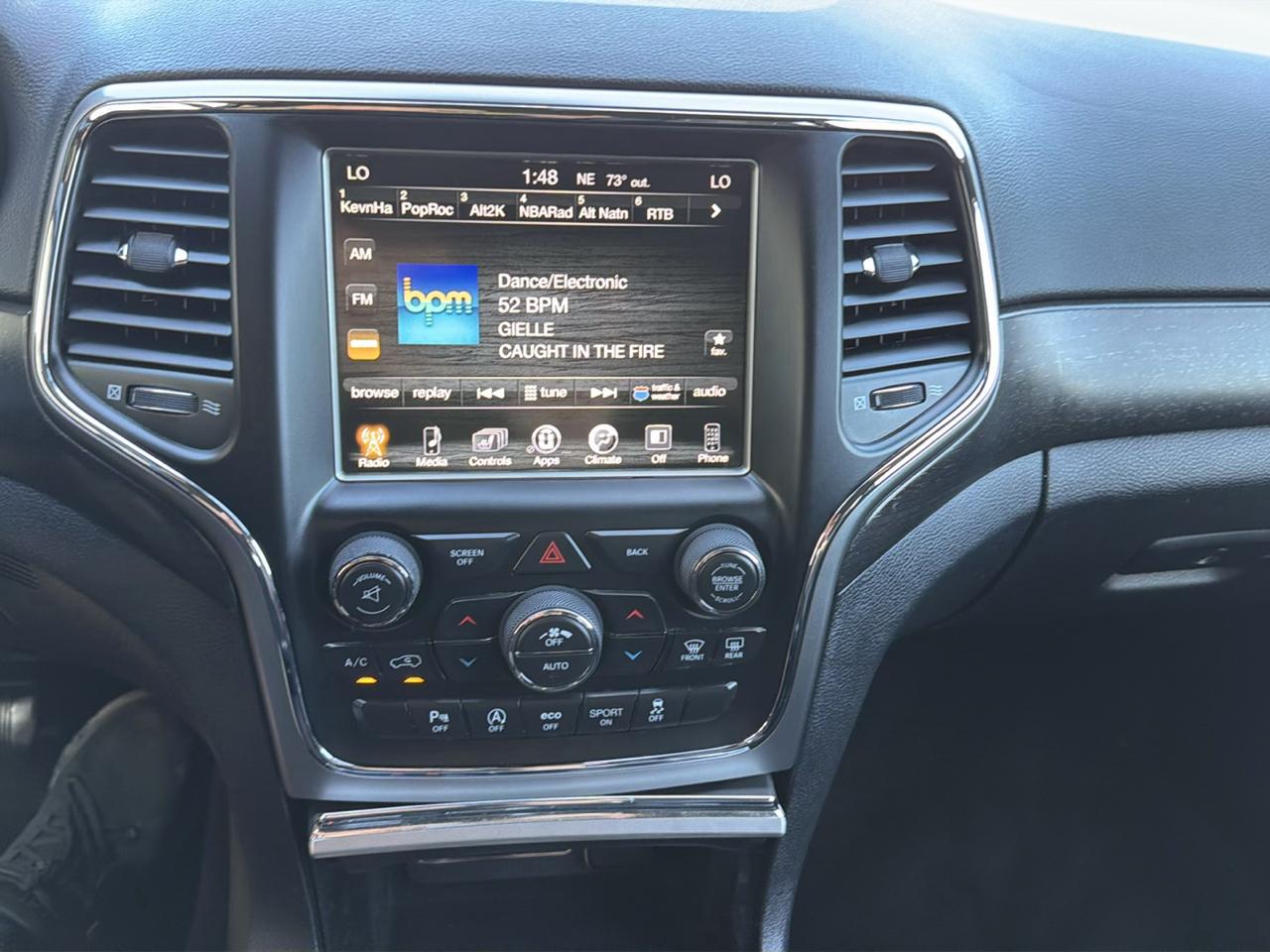 Jeep Grand Cherokee Laredo 4WD 2017
