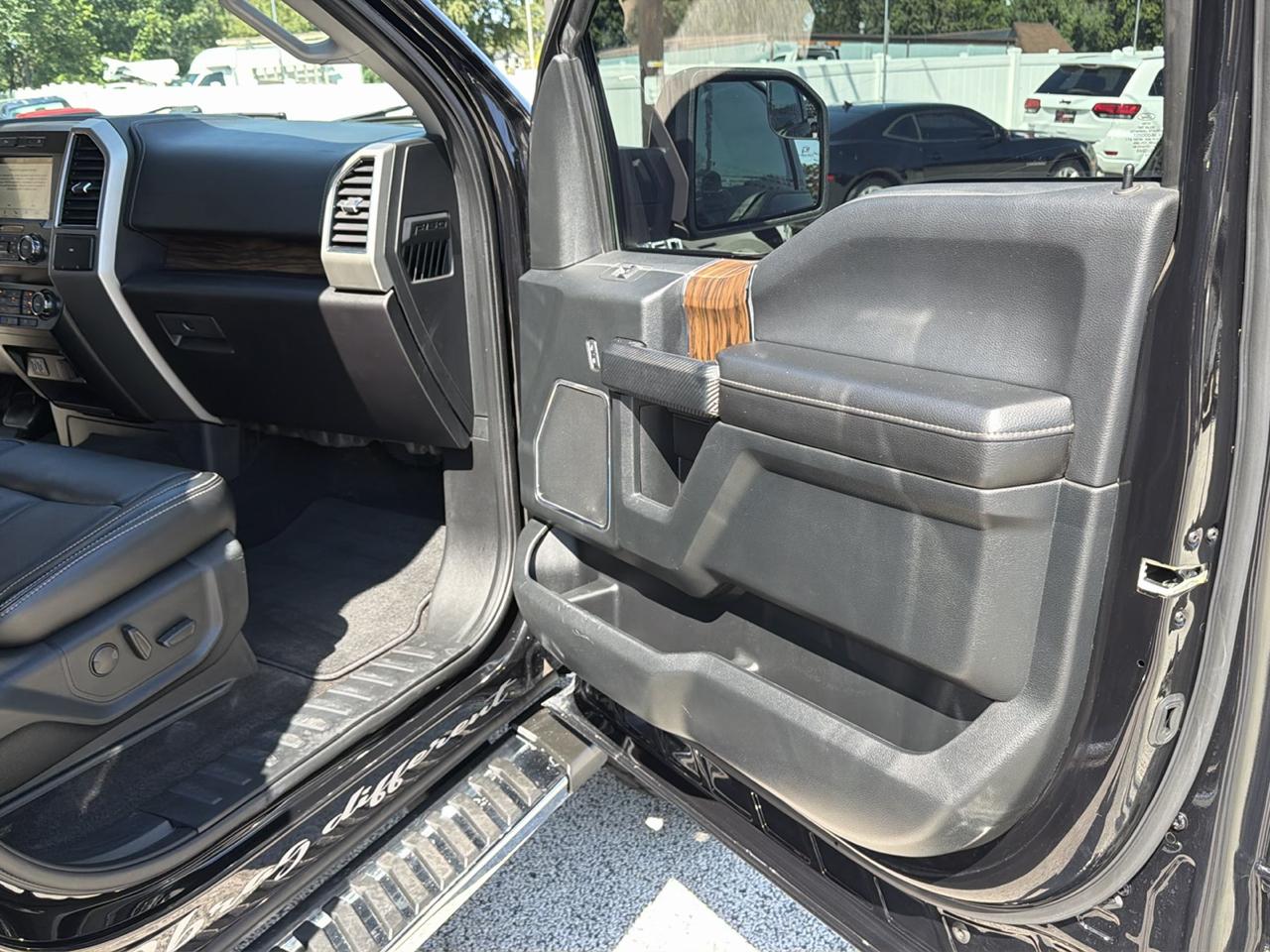 Ford F-150 Lariat SuperCrew 6.5-ft. Bed 4WD 2019