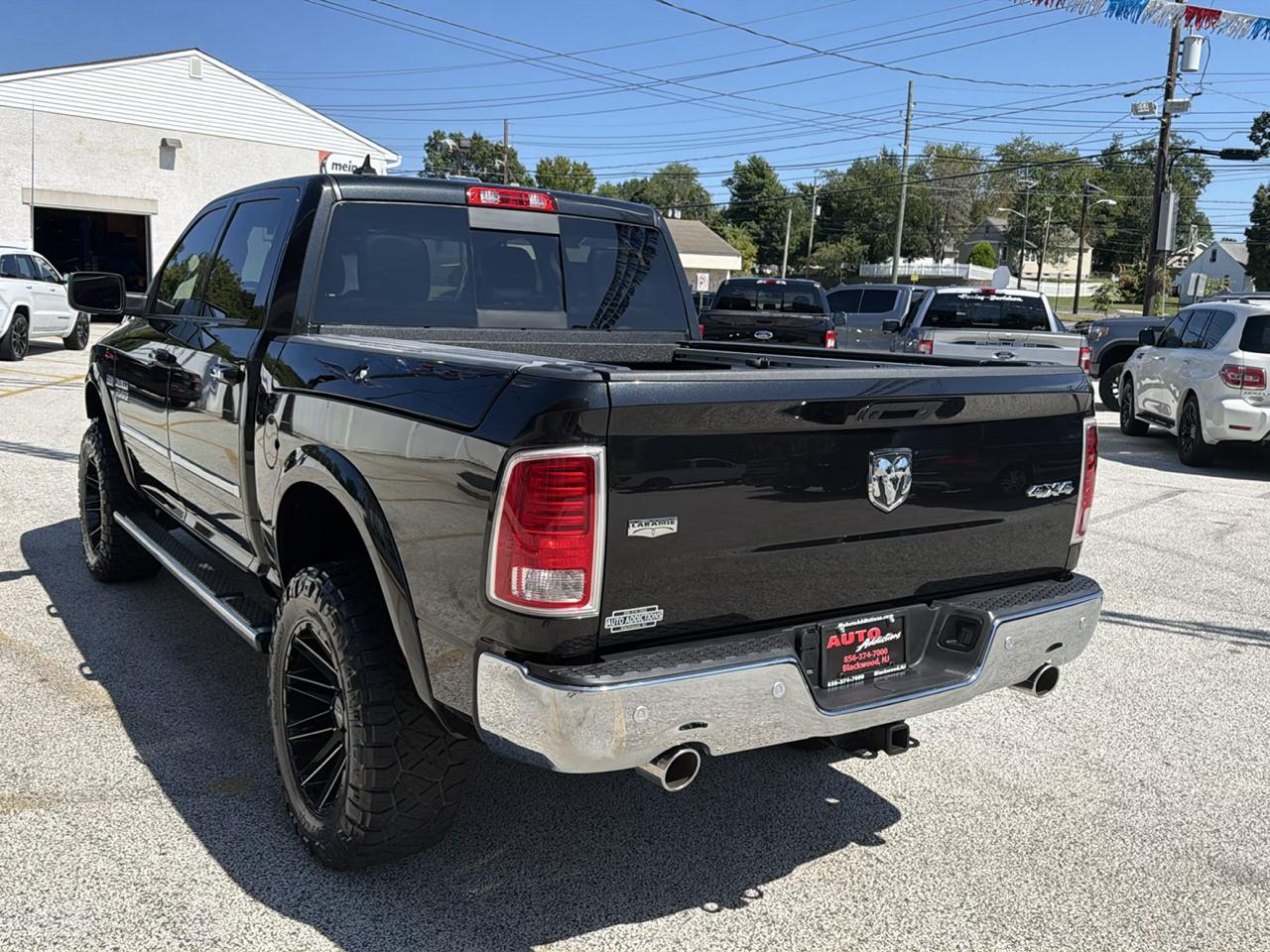 RAM 1500 Laramie Crew Cab SWB 4WD 2018