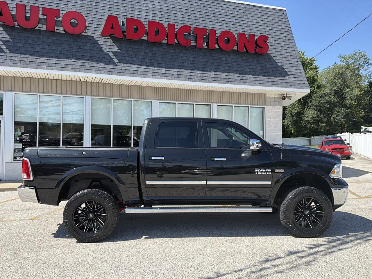 RAM 1500 Laramie Crew Cab SWB 4WD 2018
