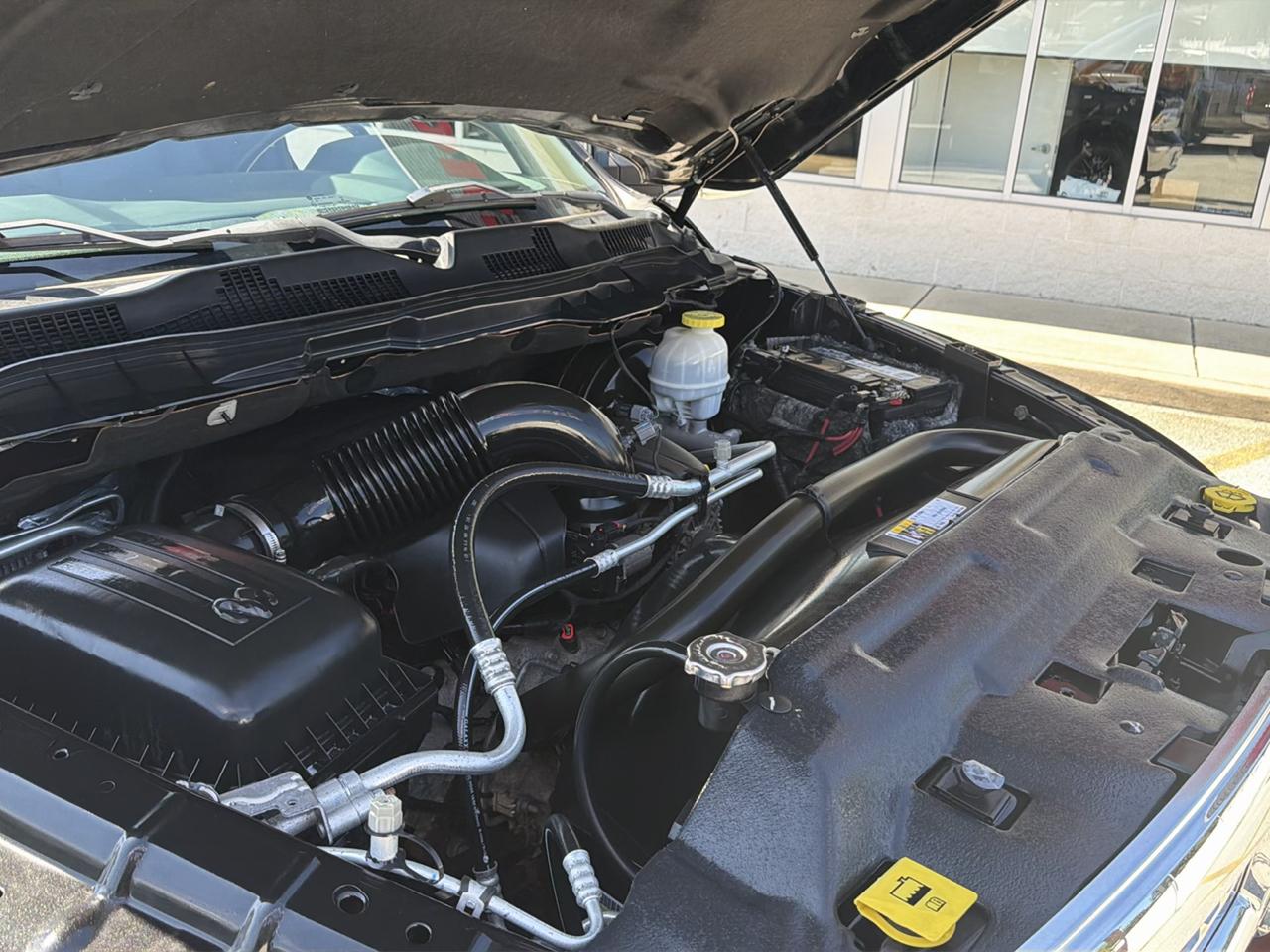 RAM 1500 Laramie Crew Cab SWB 4WD 2018