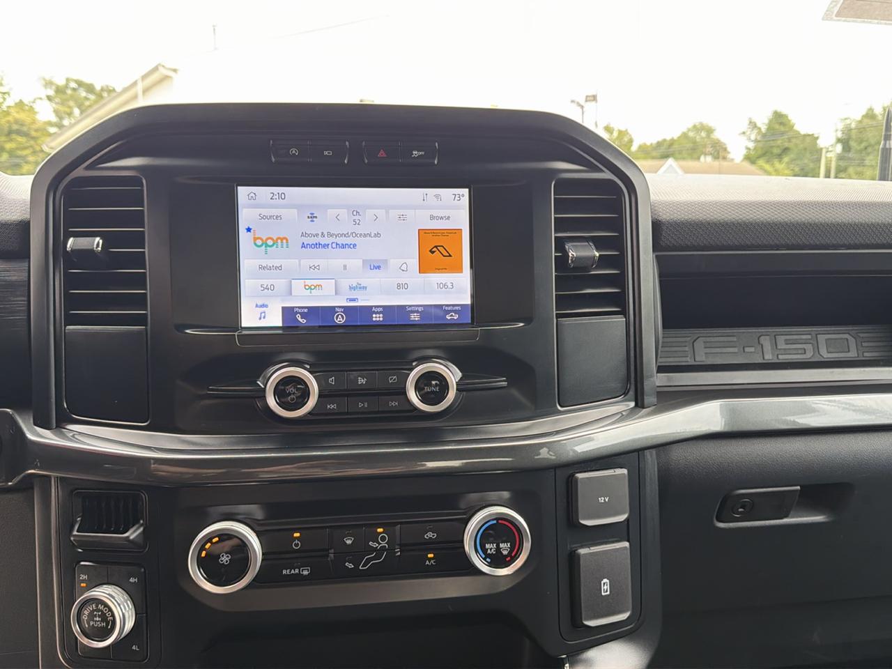 Ford F-150 STX SuperCrew 4WD 2023