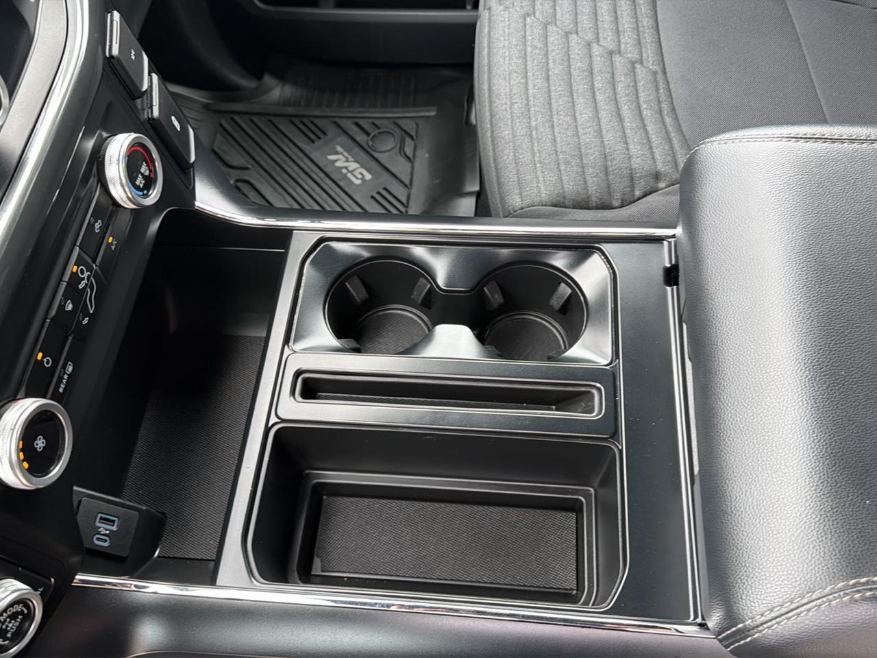 Ford F-150 STX SuperCrew 4WD 2023