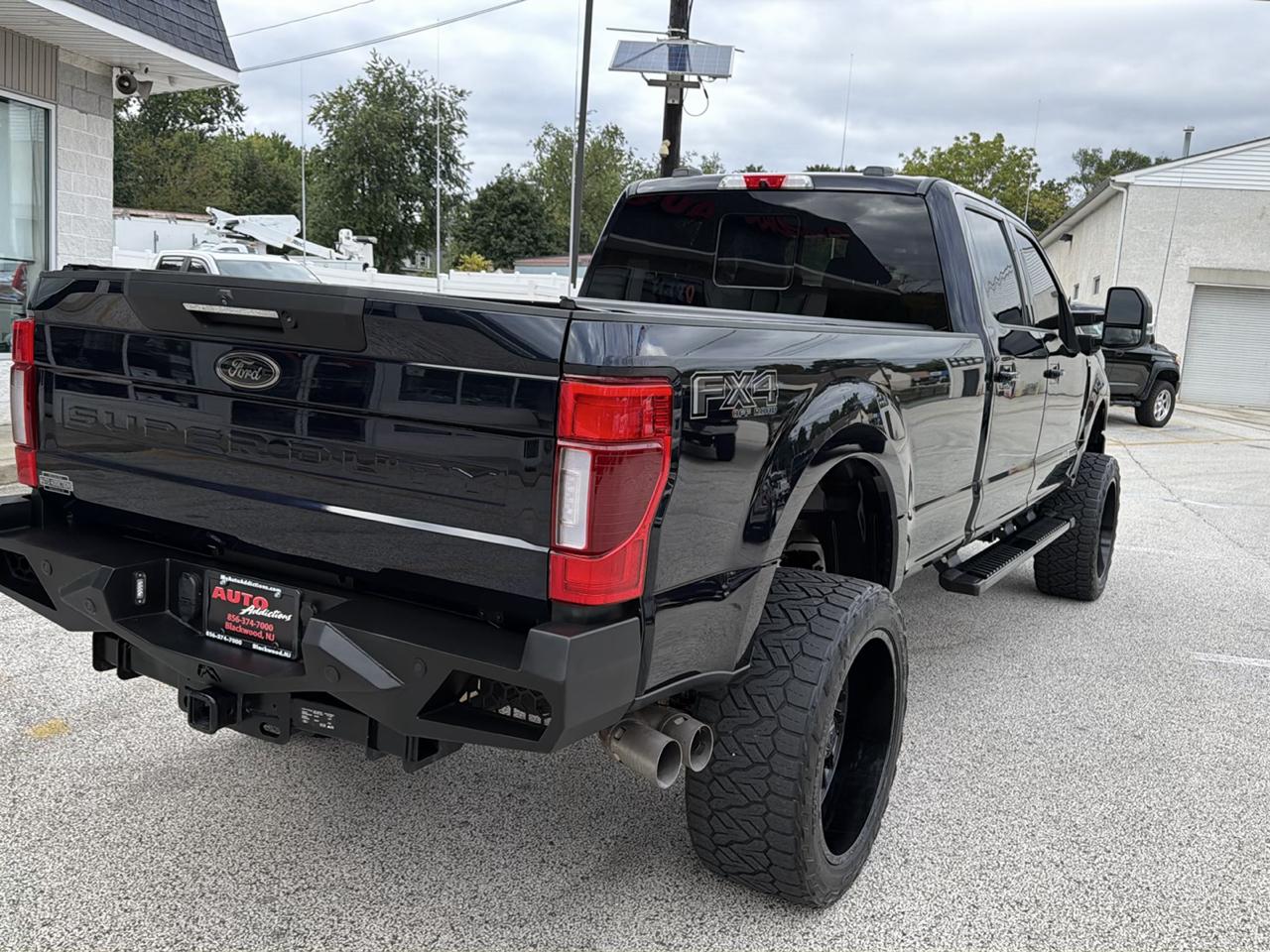 Ford Super Duty F-250 Crew Cab 172" Lariat 4WD 2021