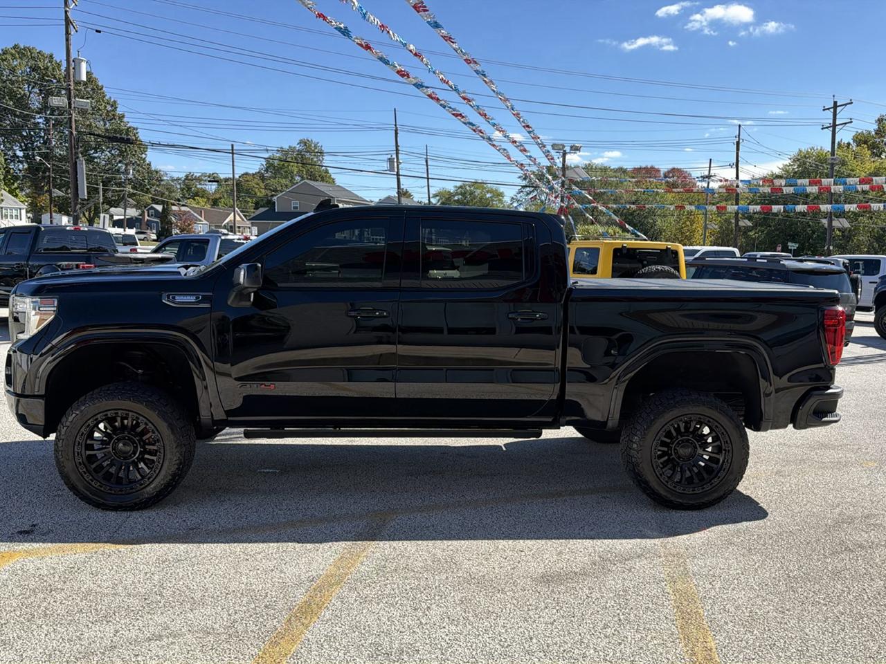 GMC Sierra 1500 AT4 Crew Cab Long Box 4WD 2021
