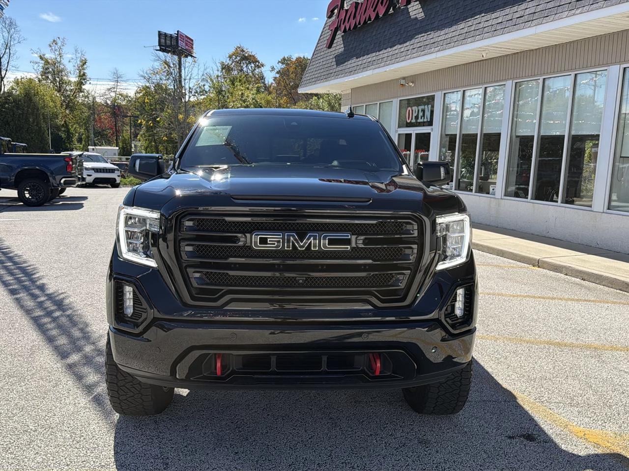 GMC Sierra 1500 AT4 Crew Cab Long Box 4WD 2021