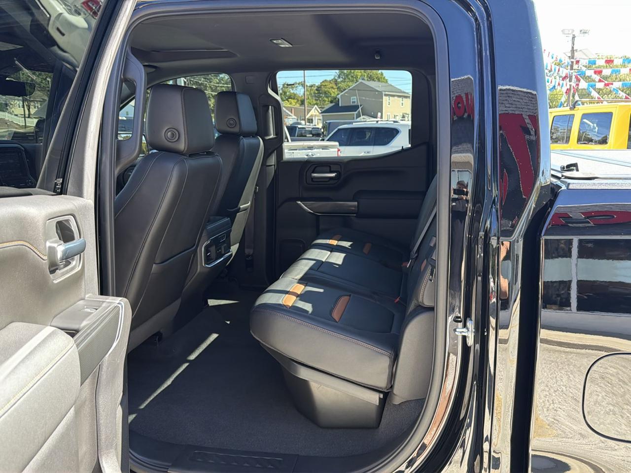 GMC Sierra 1500 AT4 Crew Cab Long Box 4WD 2021