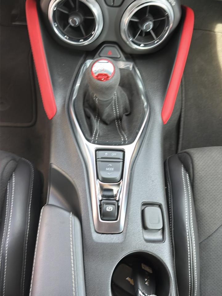 Chevrolet Camaro  2022