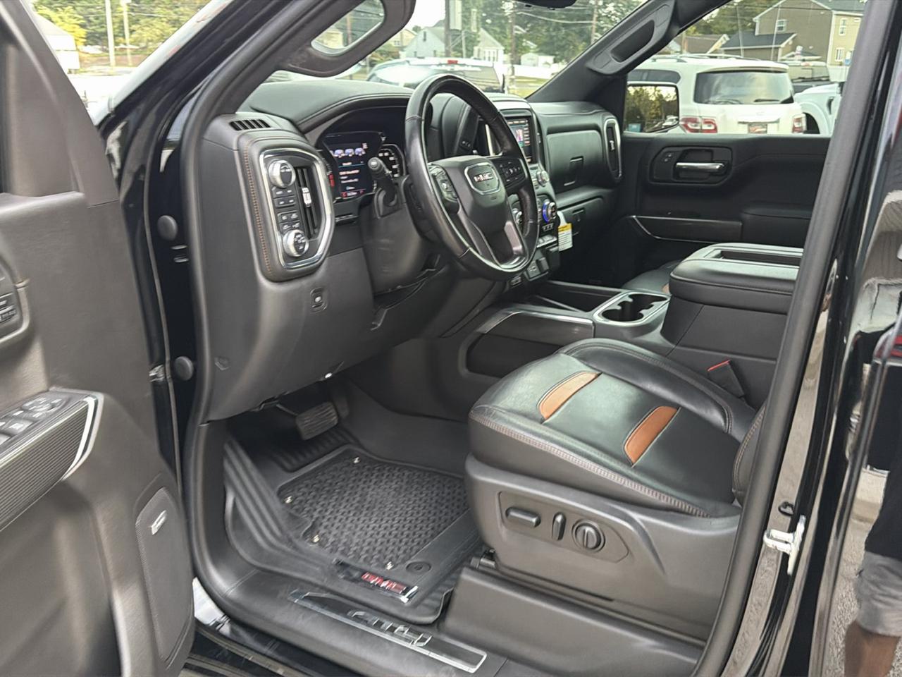 Chevrolet Silverado 1500 RST Crew Cab 4WD 2020