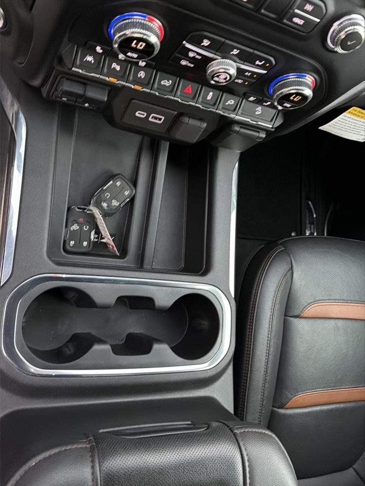 Chevrolet Silverado 1500 RST Crew Cab 4WD 2020