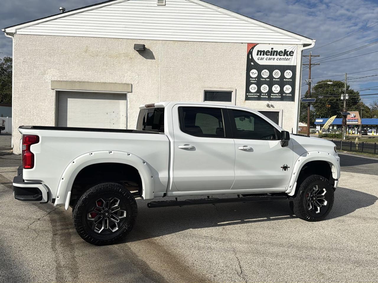 Chevrolet Silverado 1500 Crew Cab Crew Cab 143.5" WB 4WD Z71 2020