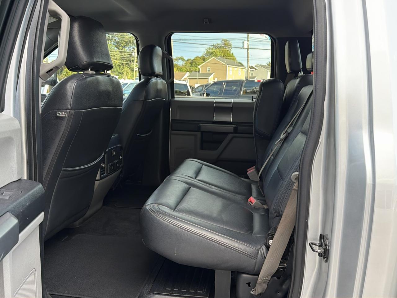 Ford F-250 SD XLT Crew Cab 4WD 2017
