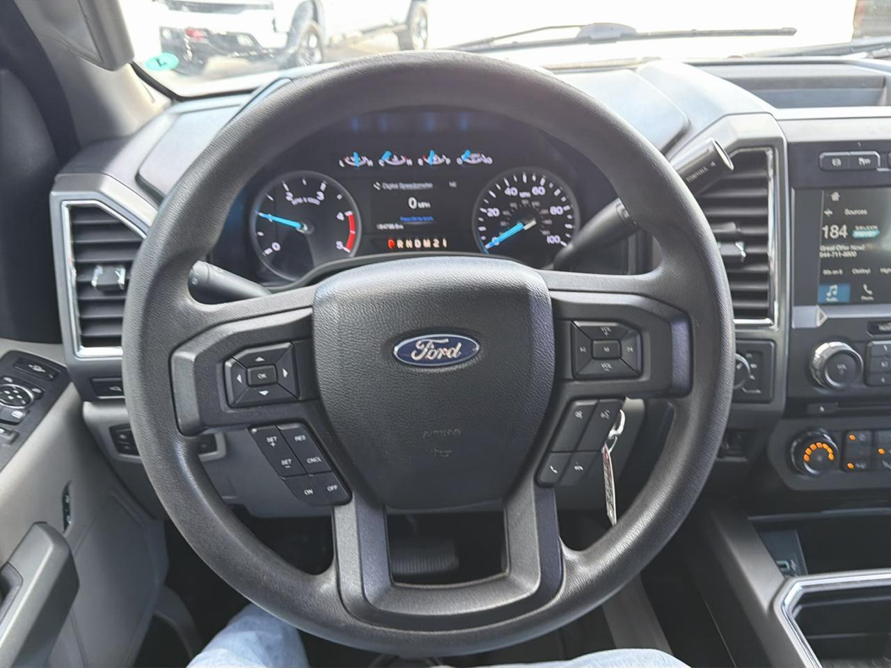 Ford F-250 SD XLT Crew Cab 4WD 2017