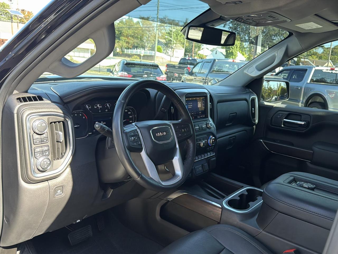 GMC Sierra 1500 Limited SLT Crew Cab Long Box 4WD 2022