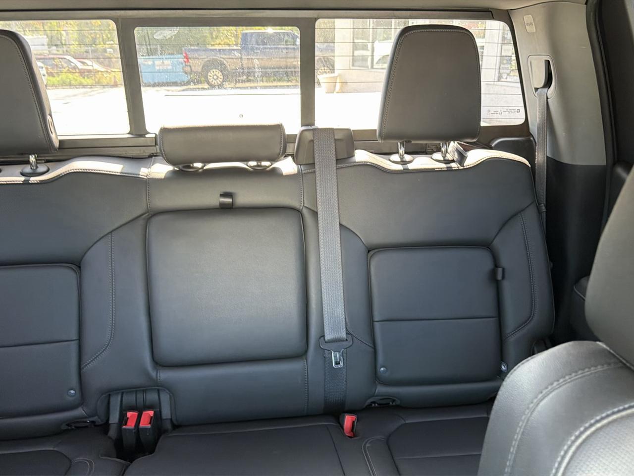 GMC Sierra 1500 Limited SLT Crew Cab Long Box 4WD 2022