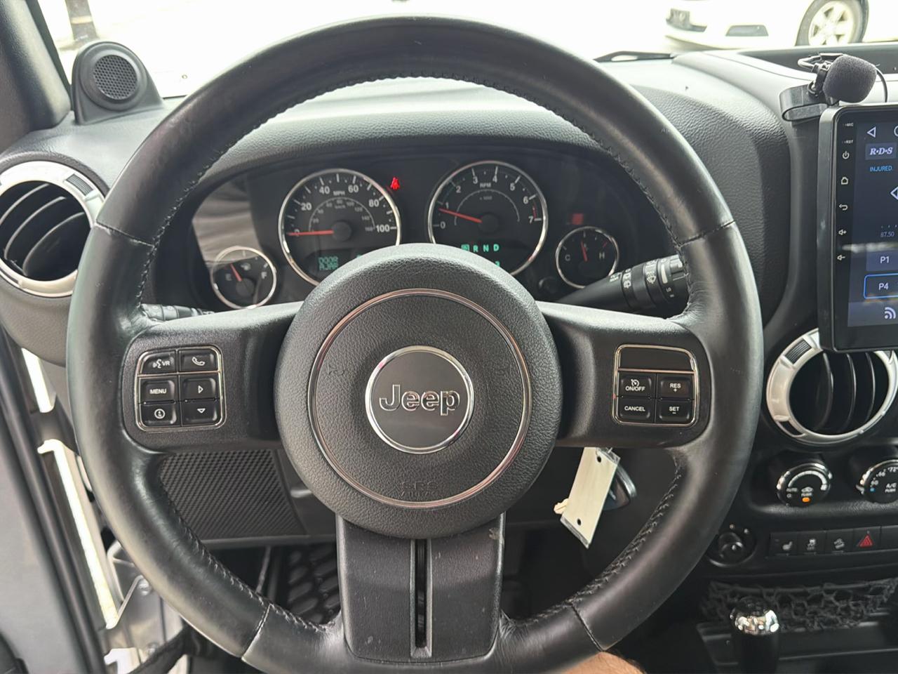 Jeep Wrangler Sahara 4WD 2014