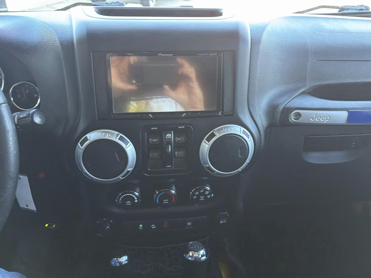 Jeep Wrangler Unlimited Sahara 4WD 2015
