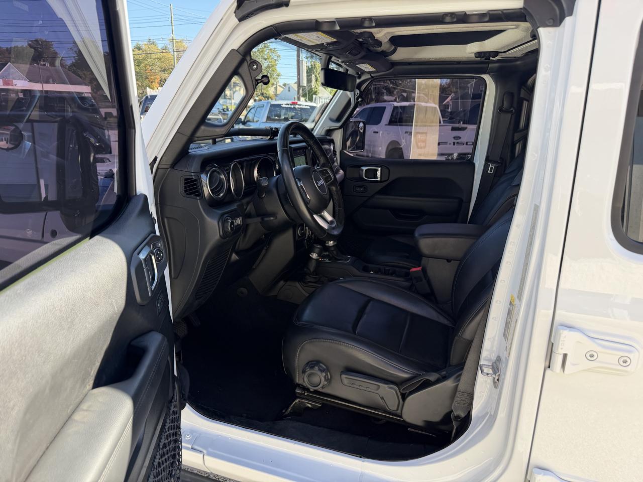 Jeep Wrangler Unlimited Sahara 2020