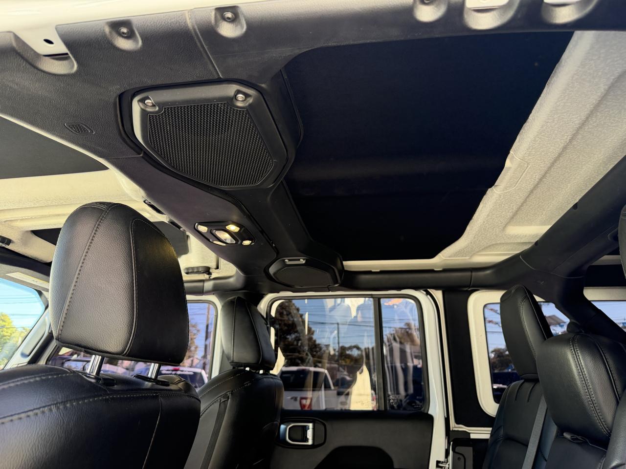 Jeep Wrangler Unlimited Sahara 2020
