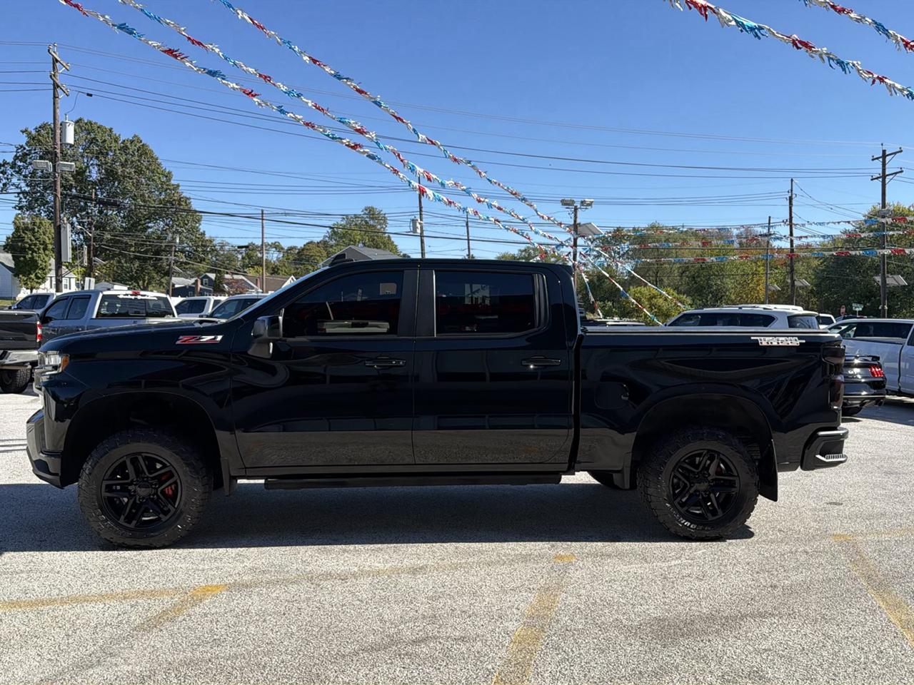 Chevrolet Silverado 1500 LT Trail Boss Crew Cab 4WD 2021