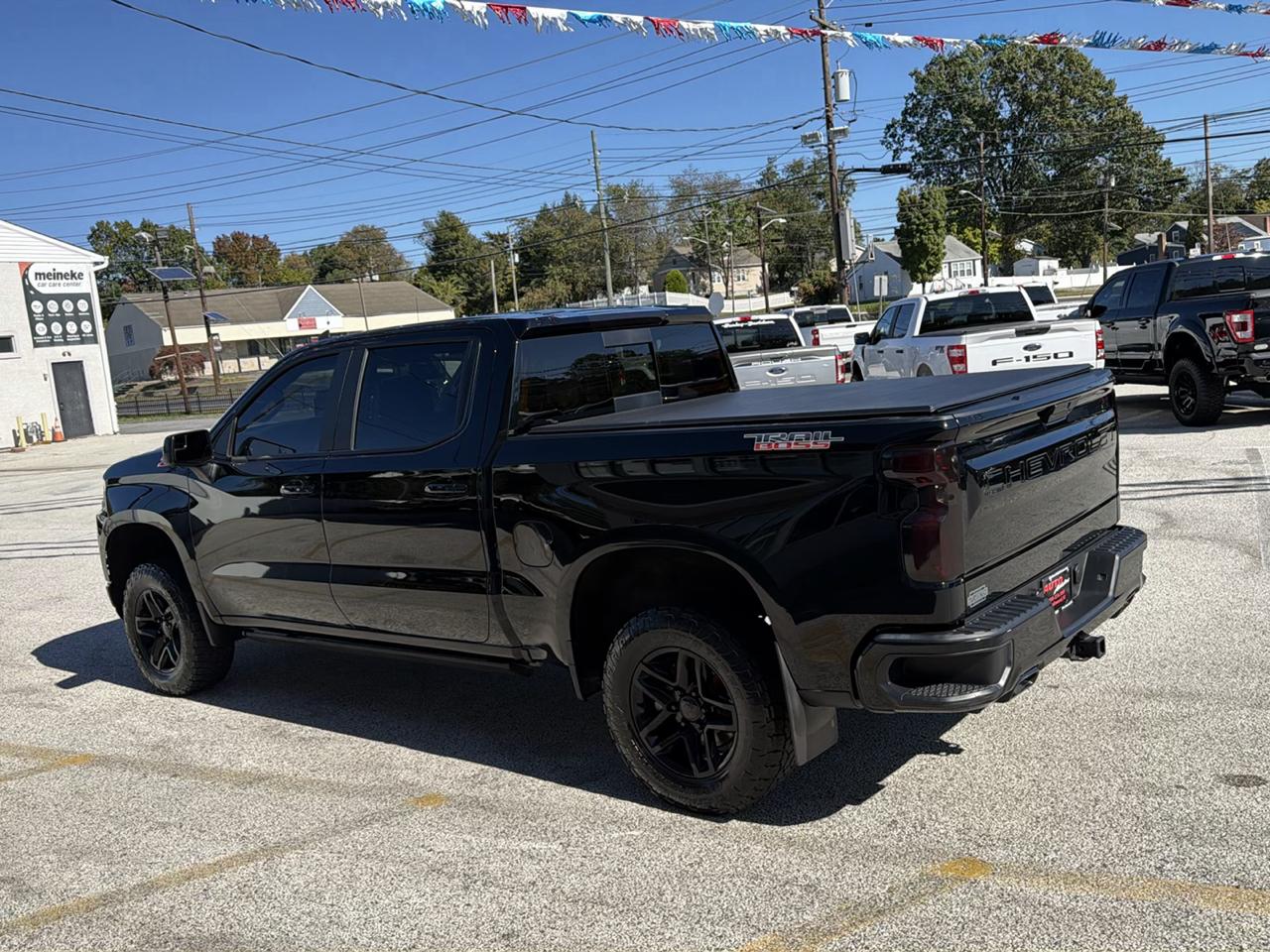 Chevrolet Silverado 1500 LT Trail Boss Crew Cab 4WD 2021