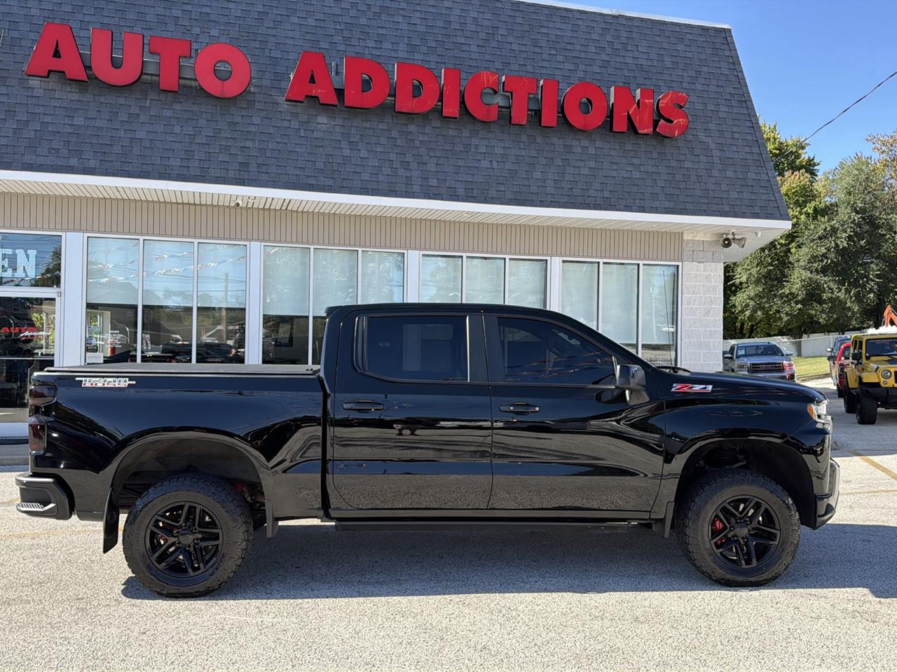 Chevrolet Silverado 1500 LT Trail Boss Crew Cab 4WD 2021