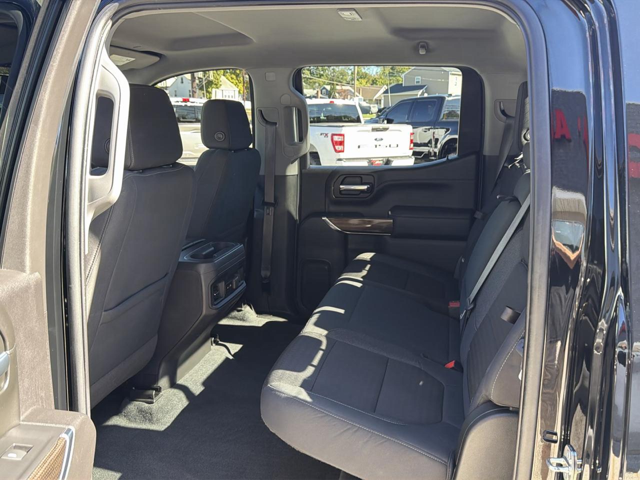 Chevrolet Silverado 1500 LT Trail Boss Crew Cab 4WD 2021
