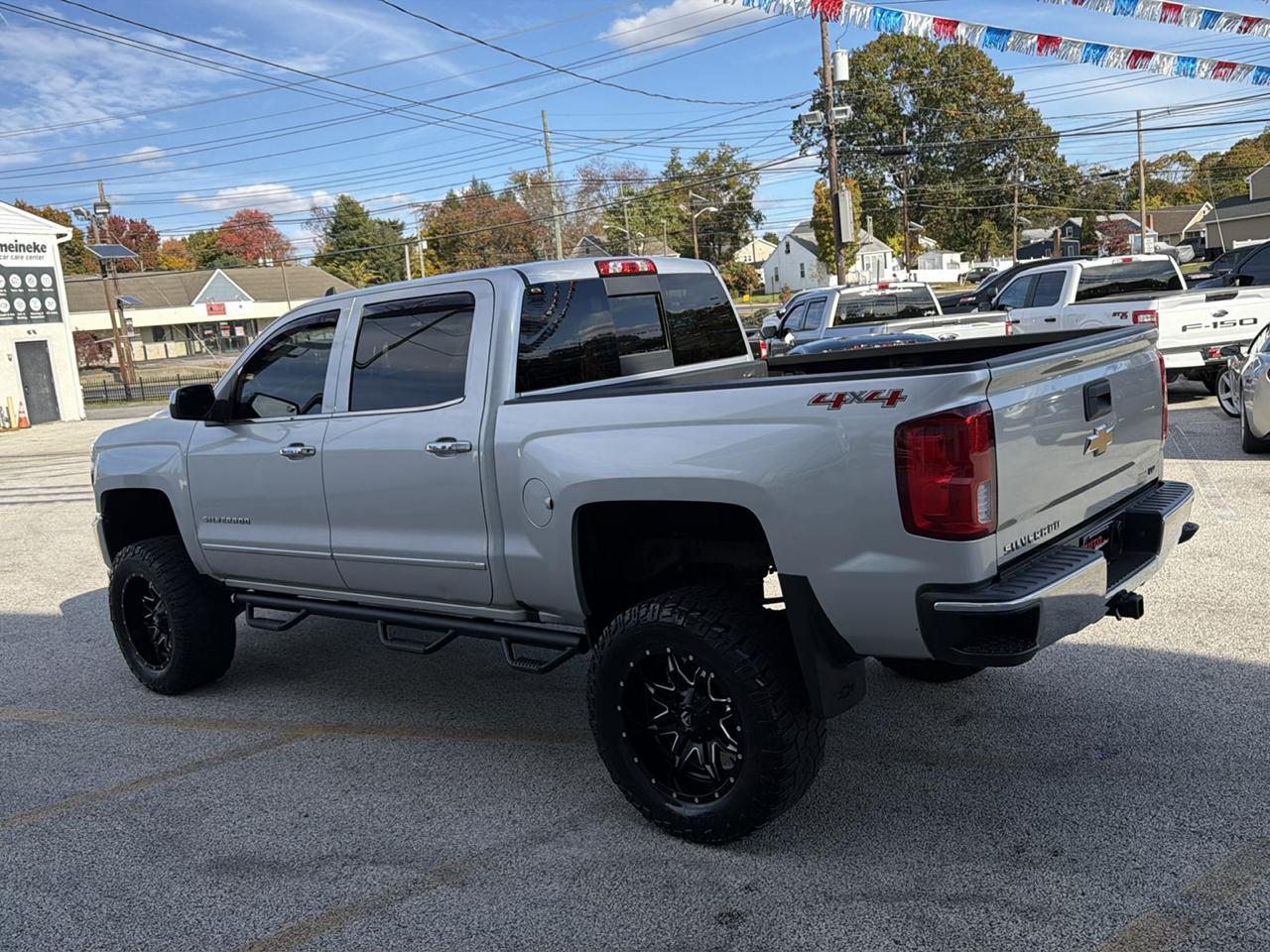 Chevrolet Silverado 1500 LTZ Crew Cab 4WD 2017