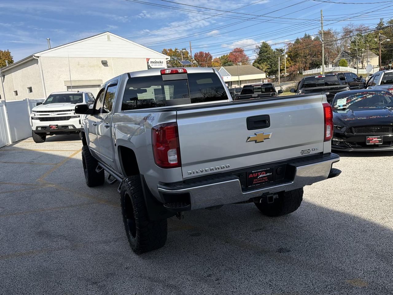 Chevrolet Silverado 1500 LTZ Crew Cab 4WD 2017