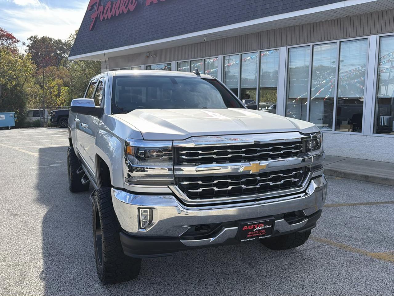 Chevrolet Silverado 1500 LTZ Crew Cab 4WD 2017