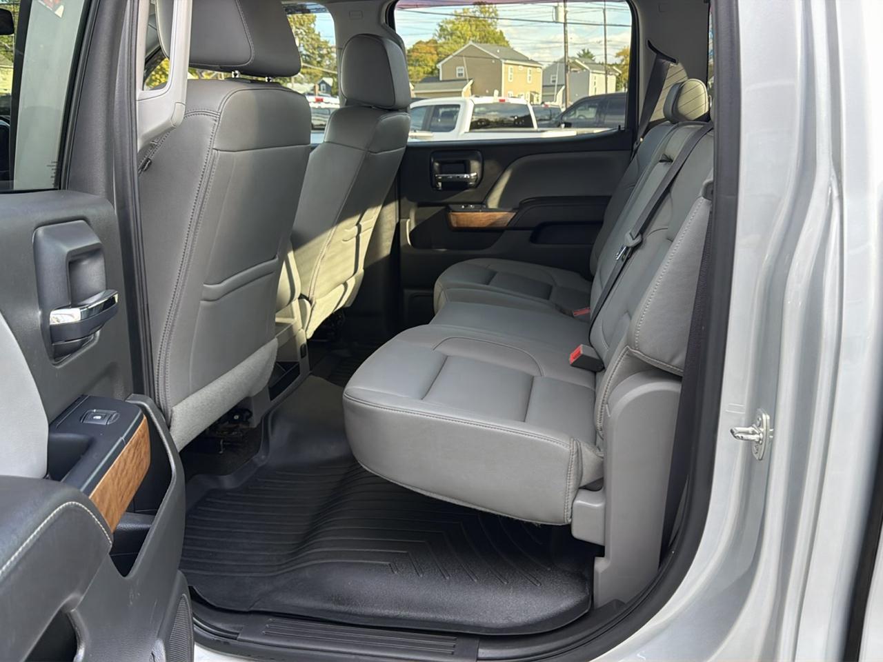 Chevrolet Silverado 1500 LTZ Crew Cab 4WD 2017